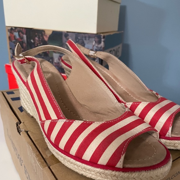 Pretty wedges! Stripe pattern - Picture 3 of 5